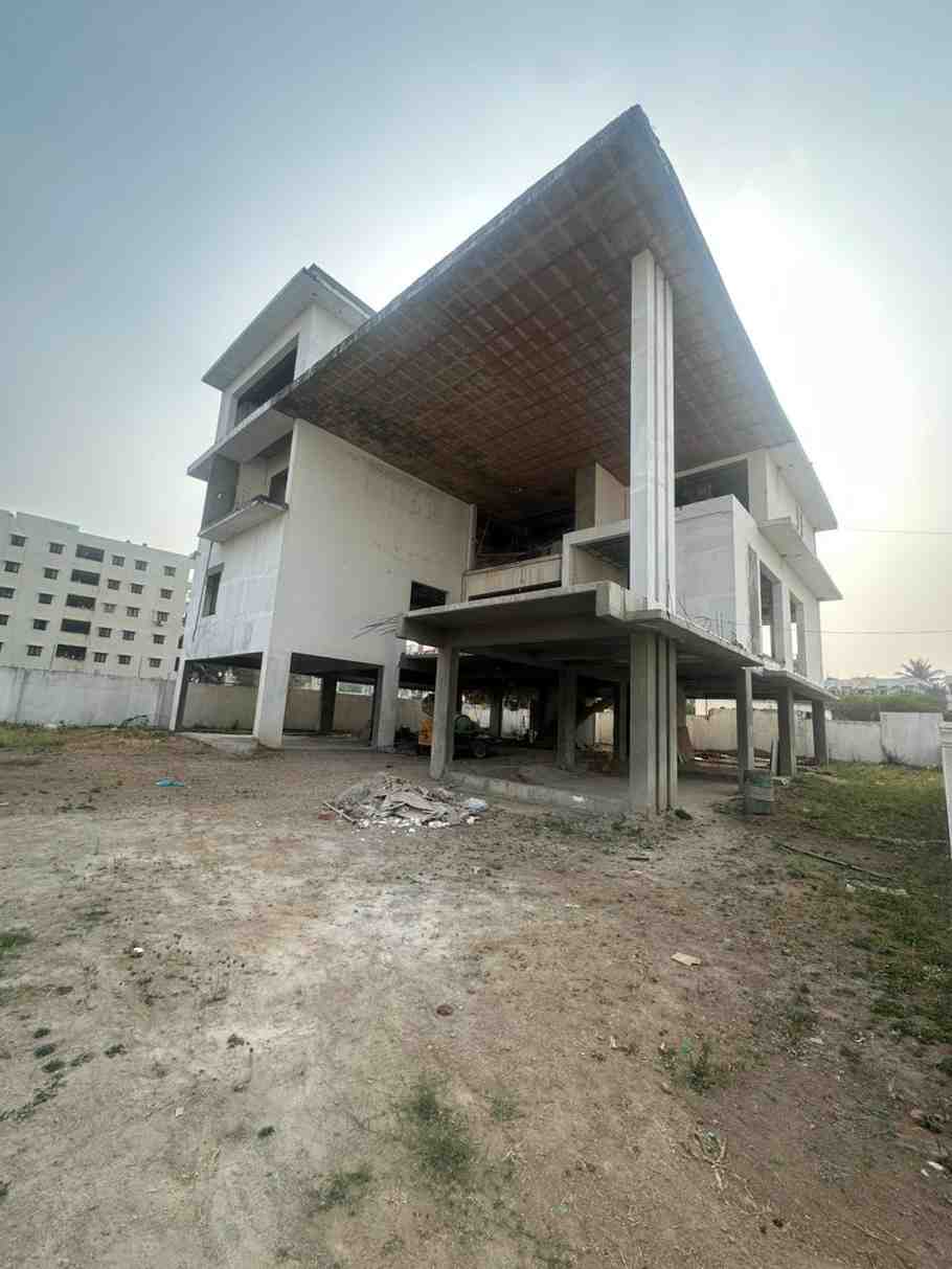 Villa for Sale in Manchirevula